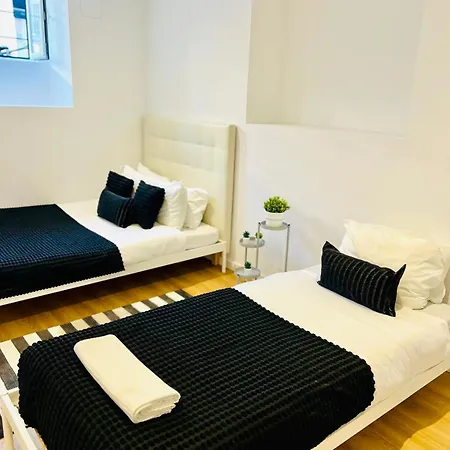 Хостел High Standard In Campo De Ourique, Close To Attractions Лиссабон