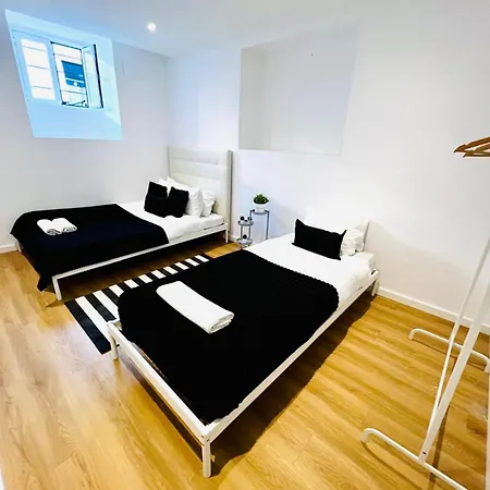 High Standard In Campo De Ourique, Close To Attractions Хостел Лиссабон