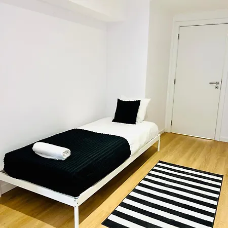 High Standard In Campo De Ourique, Close To Attractions 旅馆 *
