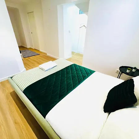 旅馆 High Standard In Campo De Ourique, Close To Attractions *