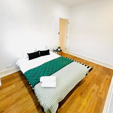 High Standard In Campo De Ourique, Close To Attractions Хостел *