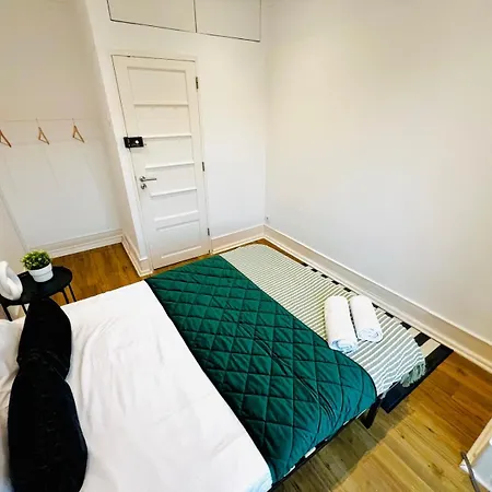 Хостел High Standard In Campo De Ourique, Close To Attractions