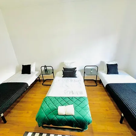 Хостел High Standard In Campo De Ourique, Close To Attractions *